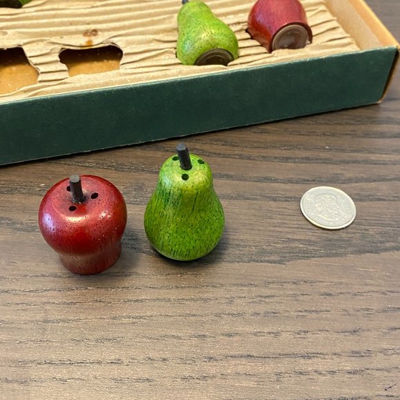 Set of 4 Mini Individual Wood Salt & Pepper Shakers Apples and Pears - Picture 2 of 4